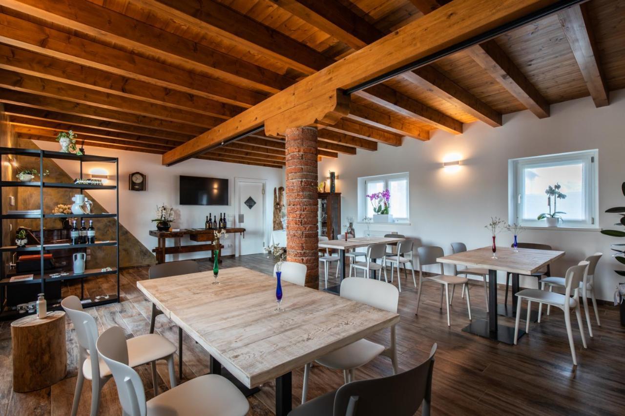Atmosfere Charme & Country Hotel Borgo San Mauro Екстериор снимка