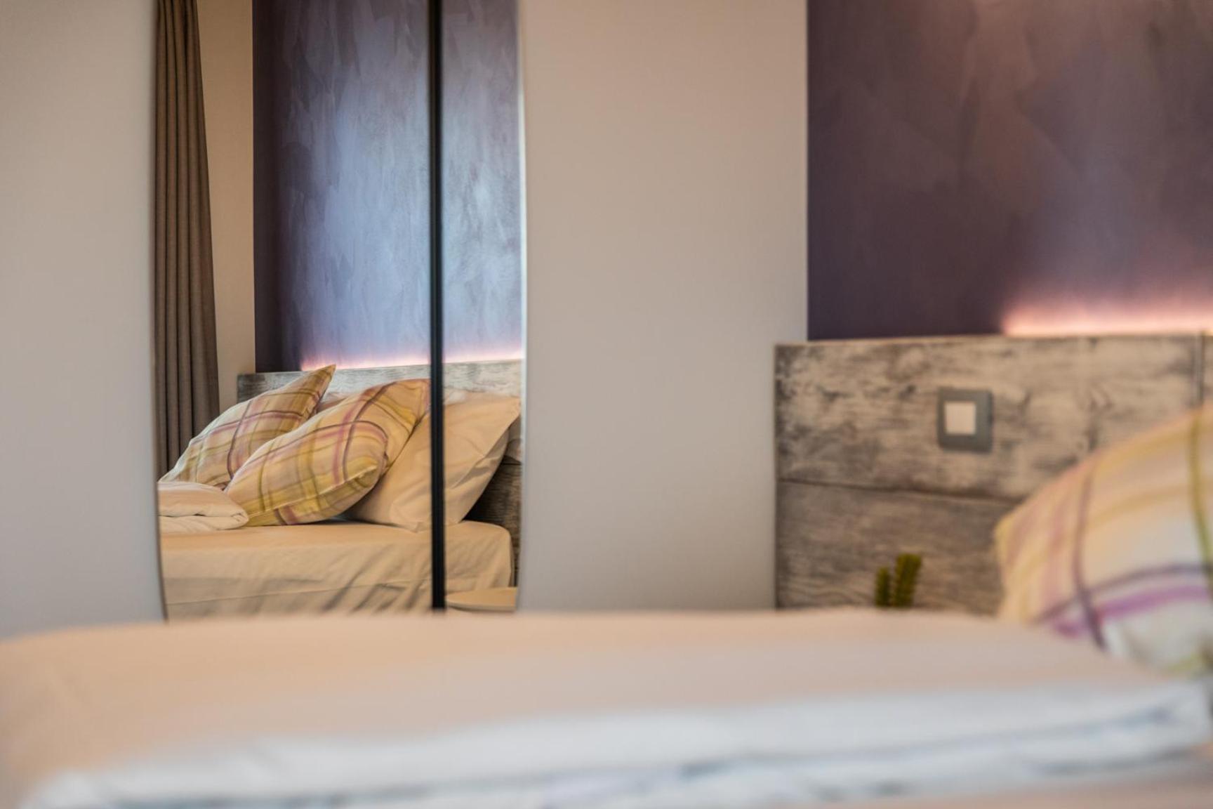 Atmosfere Charme & Country Hotel Borgo San Mauro Екстериор снимка